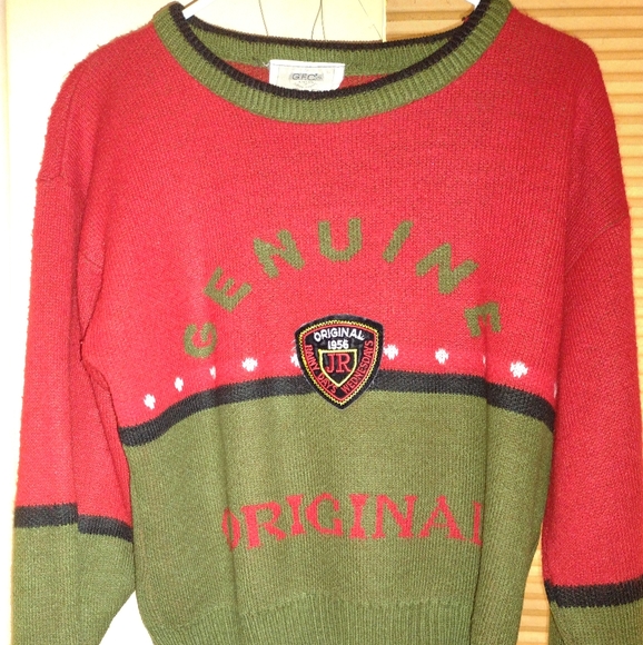 Women's Gorgeous Red/Grn Sweater Med/Lrg - Picture 2 of 4